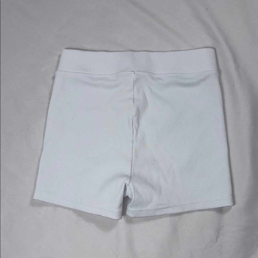 ALO Yoga Women's White Bike Shorts - Picture 2 of 5